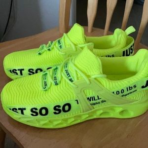 Just So So Walking Sneakers (G)